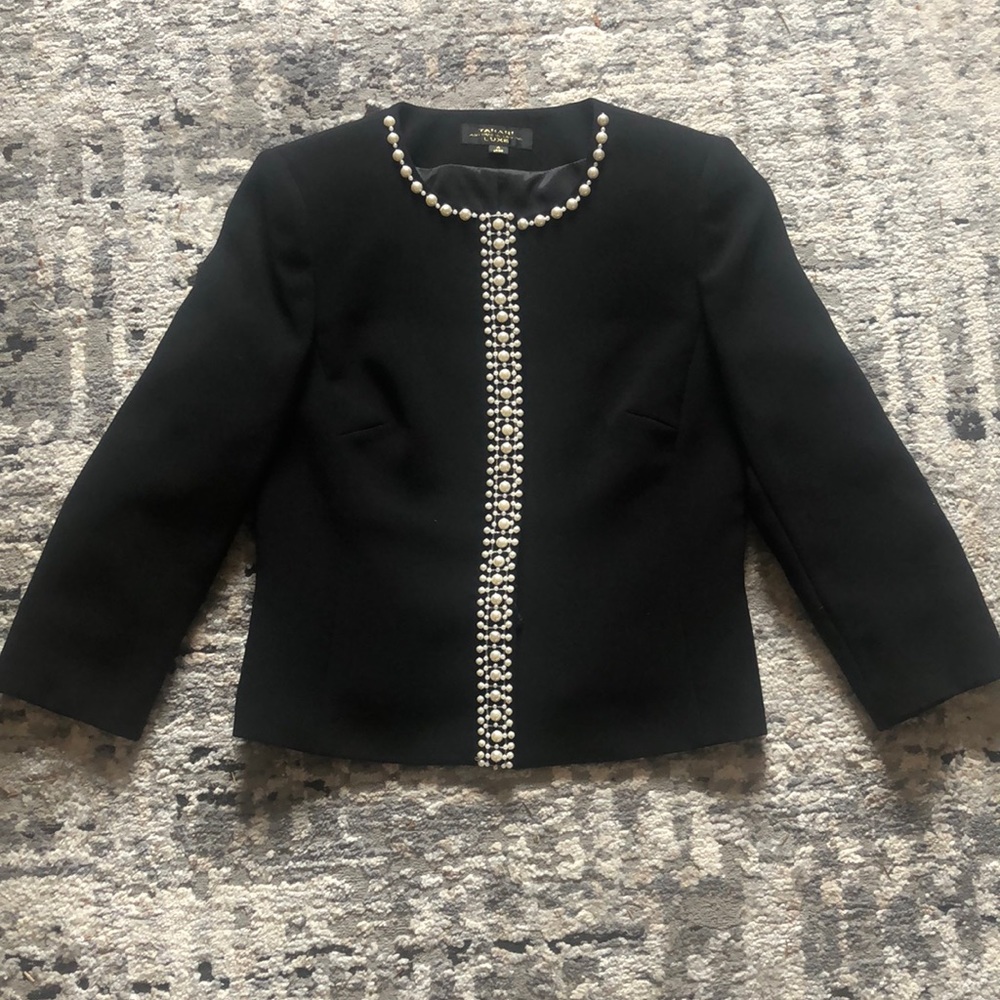 Tahari Arthur S. Levine Blazer
